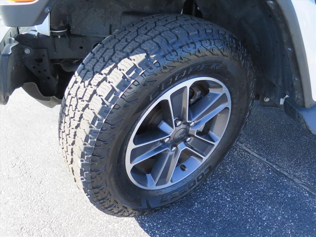 2023 Jeep Wrangler Sahara