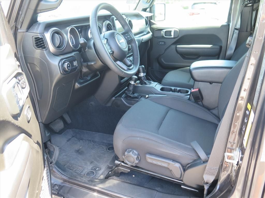 2023 Jeep Gladiator Willys