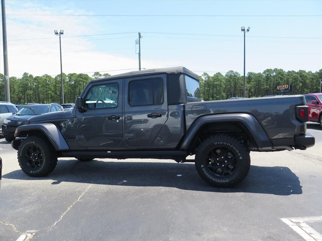 2023 Jeep Gladiator Willys