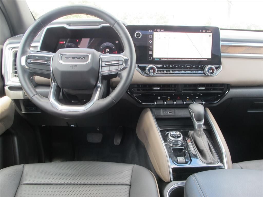 2025 GMC Canyon Denali