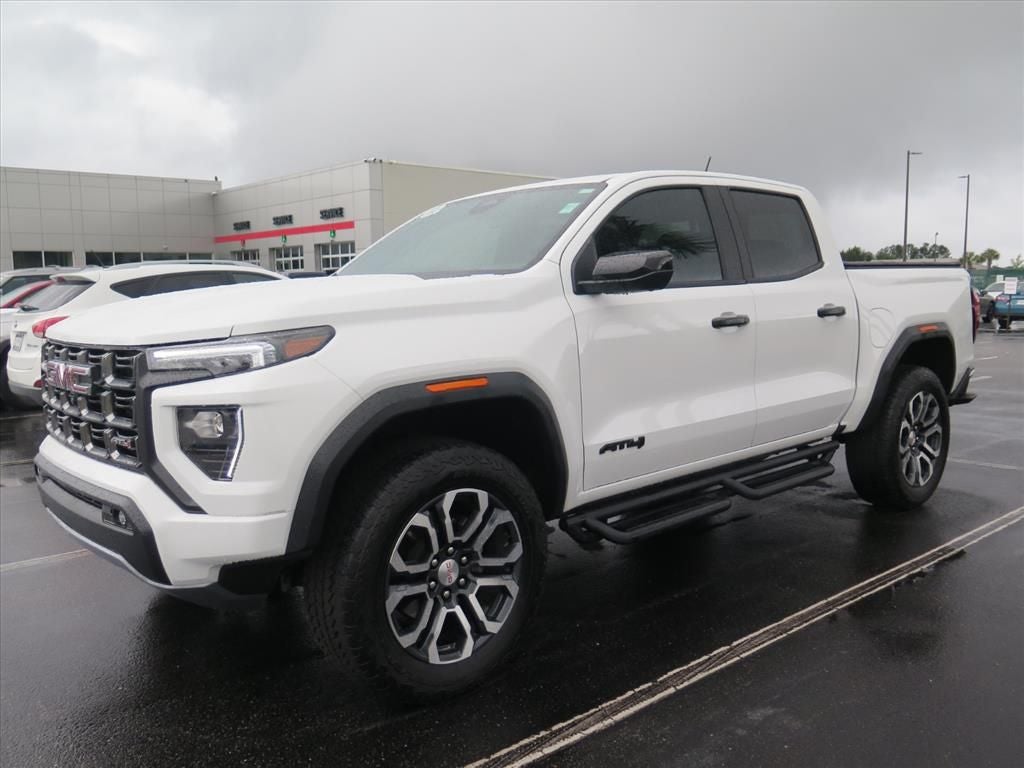 2024 GMC Canyon AT4