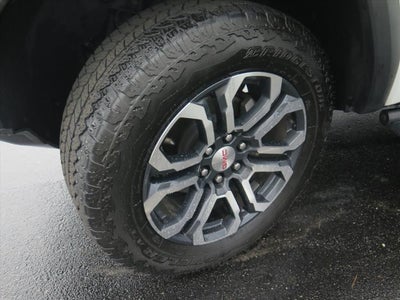 2024 GMC Canyon AT4