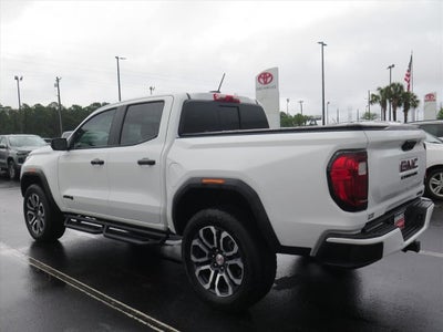 2024 GMC Canyon AT4