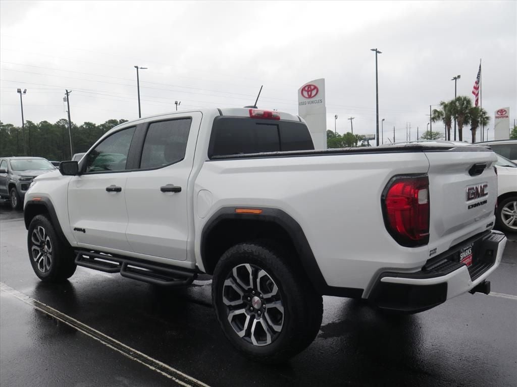 2024 GMC Canyon AT4