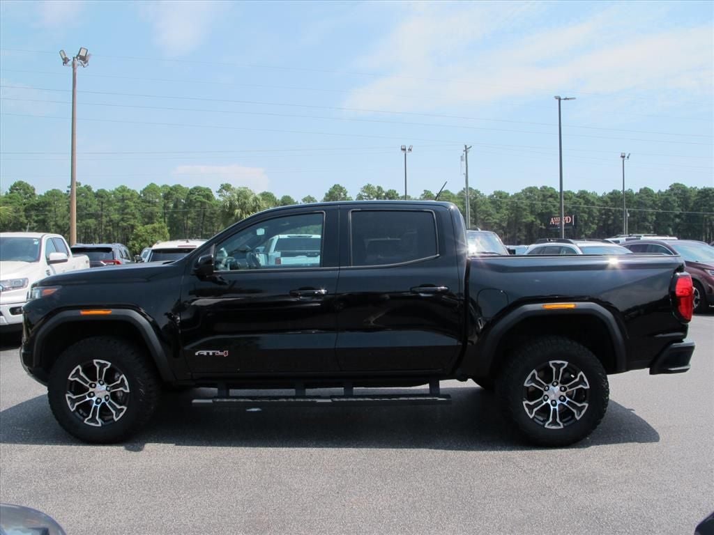 2023 GMC Canyon AT4