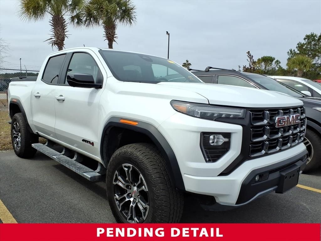 2024 GMC Canyon AT4
