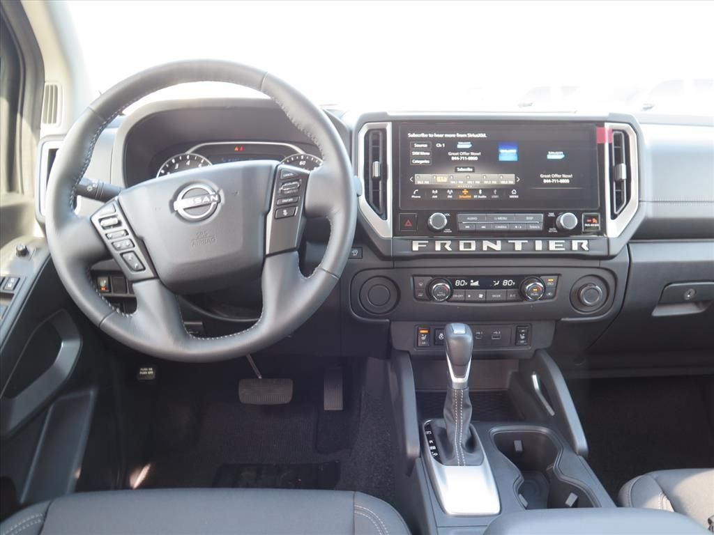 2025 Nissan Frontier SV