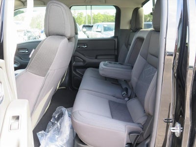 2025 Nissan Frontier SV