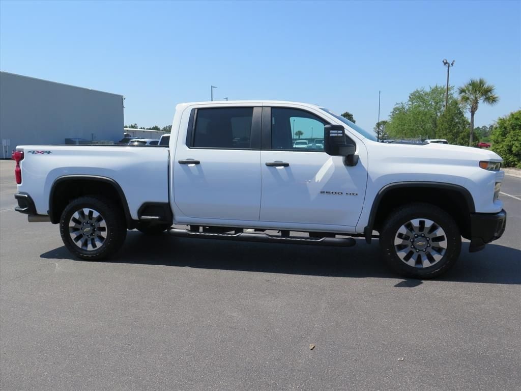 2024 Chevrolet Silverado 2500HD Custom