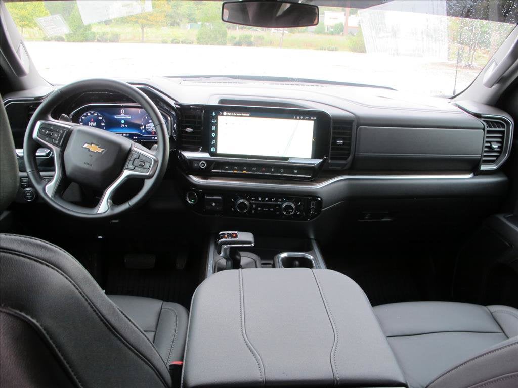 2025 Chevrolet Silverado 1500 LT LT1