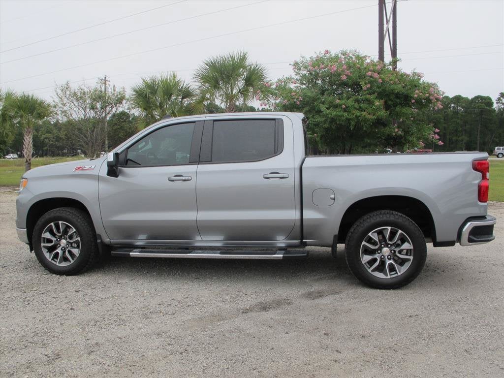 2025 Chevrolet Silverado 1500 LT LT1