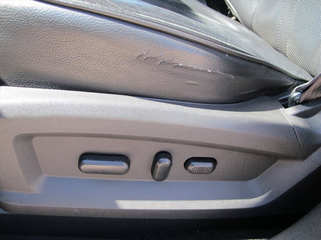 2013 Lincoln MKX Base