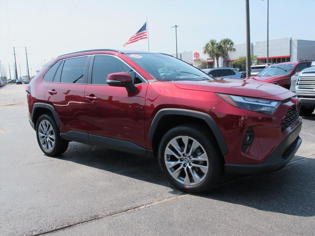 2022 Toyota RAV4 XLE Premium