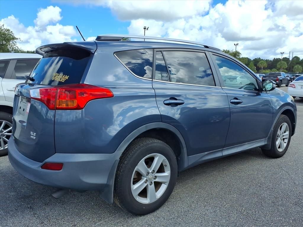 2013 Toyota RAV4 XLE