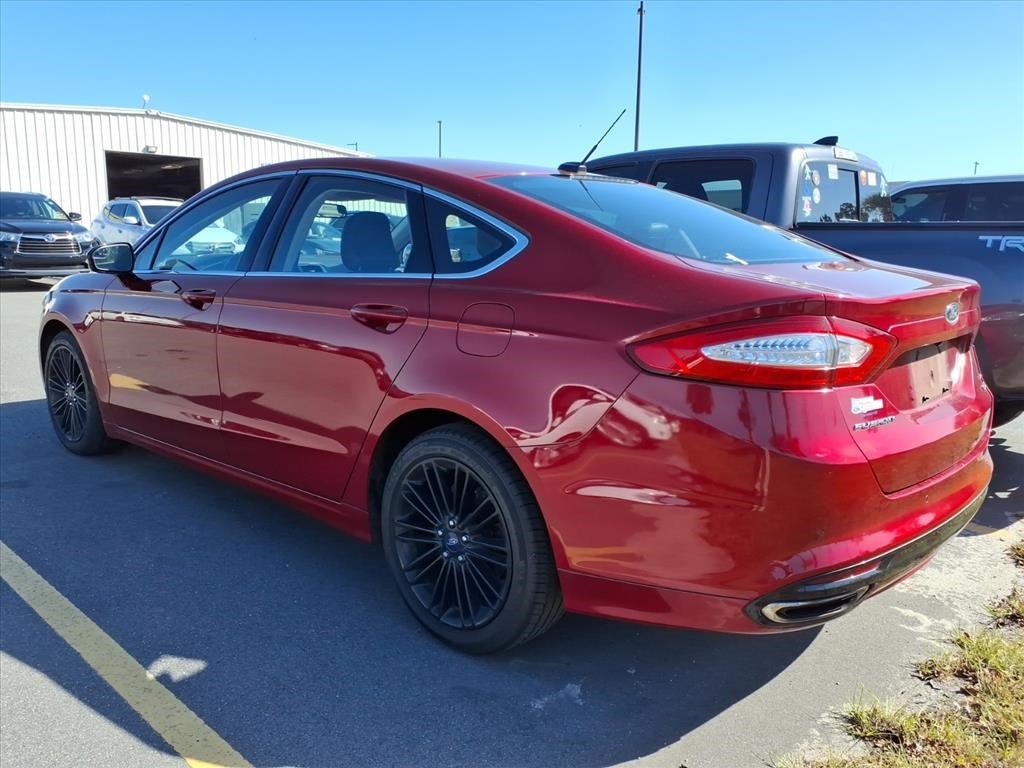 2016 Ford Fusion SE