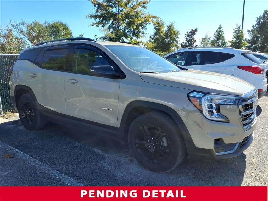 2023 GMC Terrain AT4