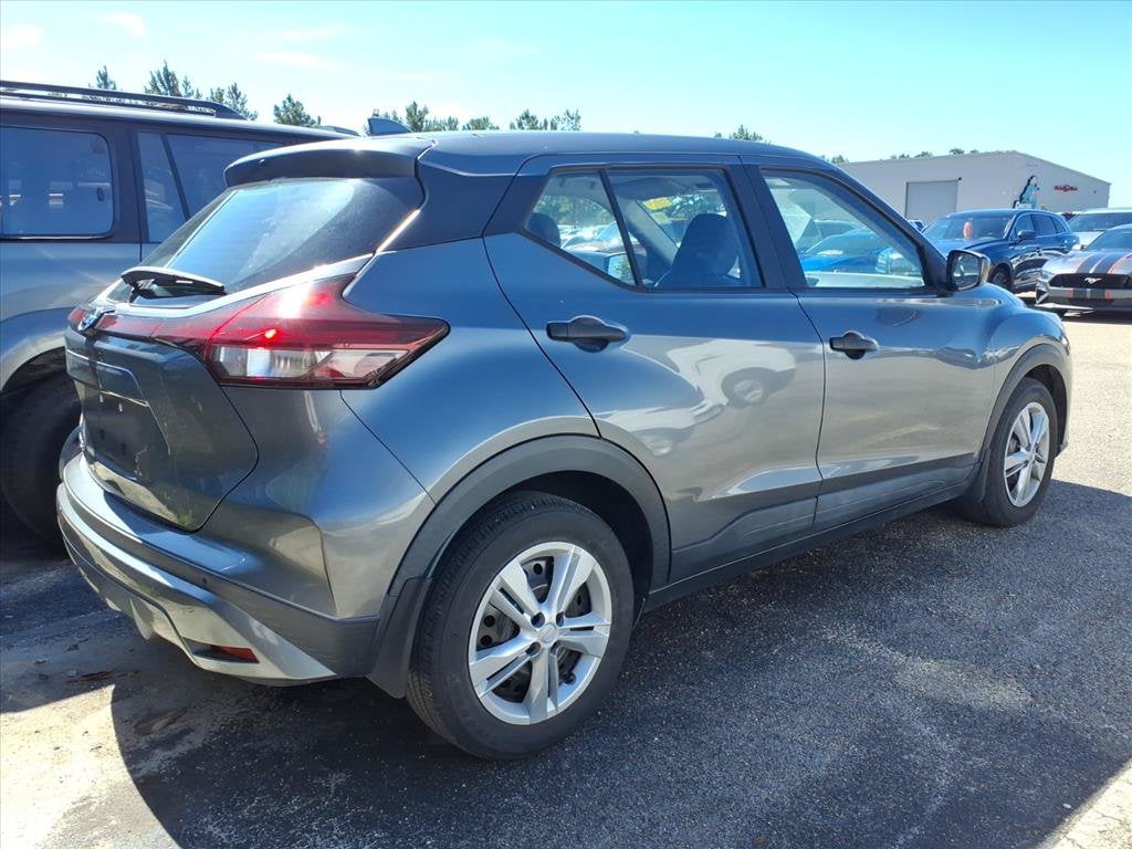 2021 Nissan Kicks S