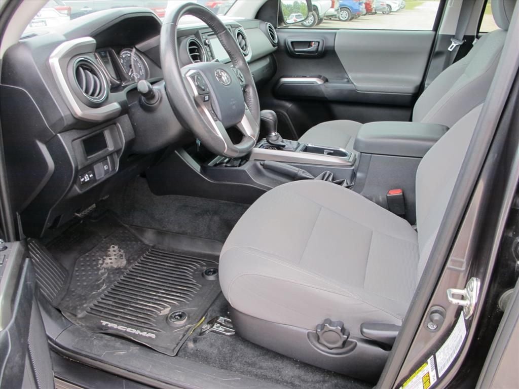 2019 Toyota Tacoma SR5 V6