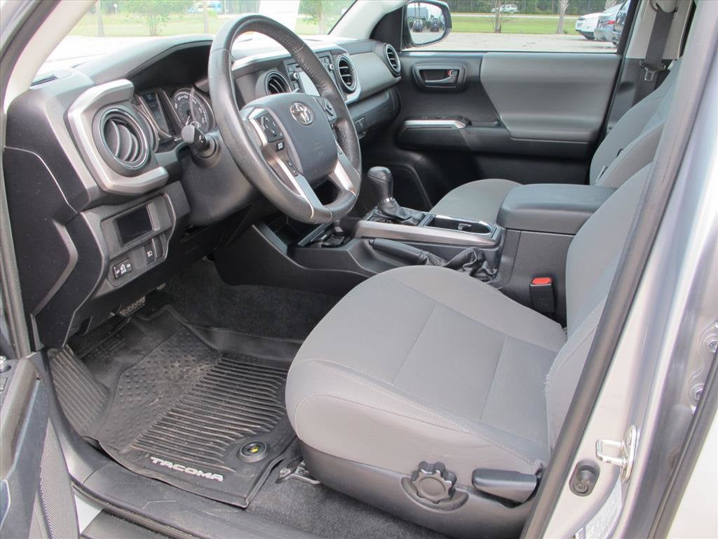 2018 Toyota Tacoma SR5 V6