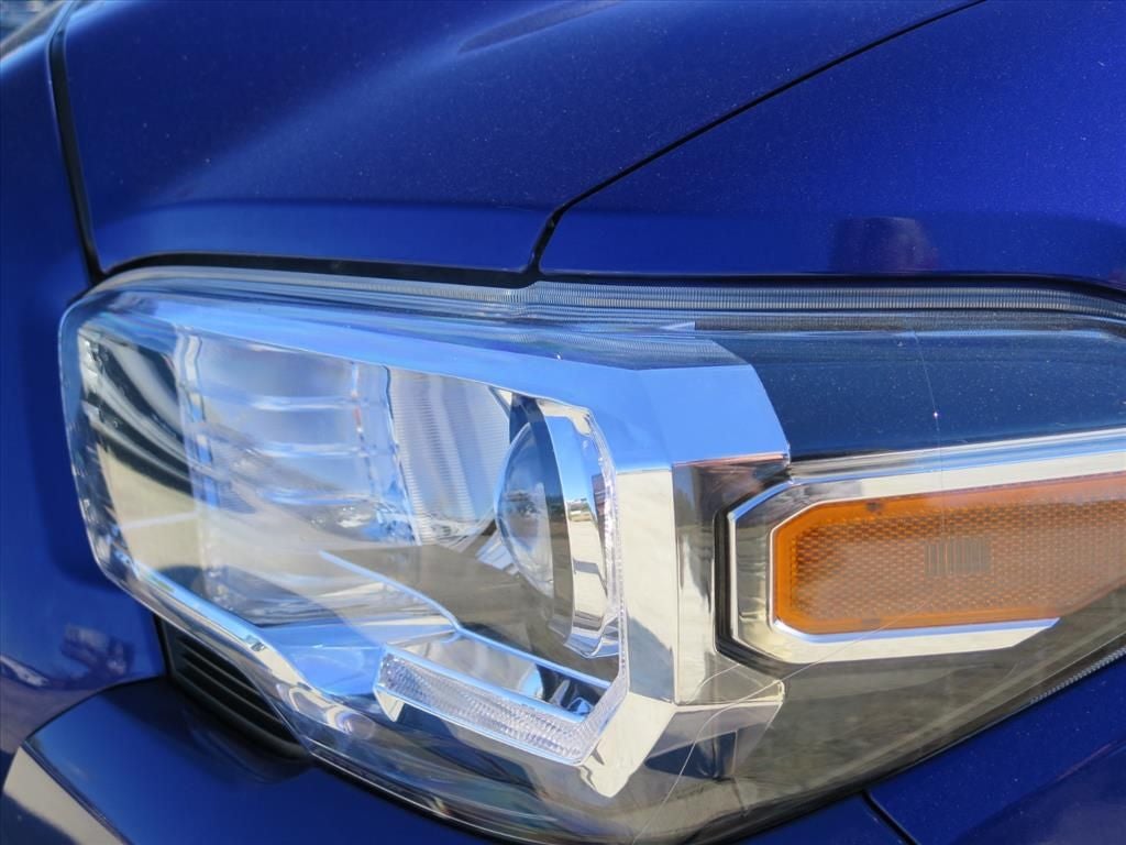 2022 Toyota Tacoma TRD Off-Road V6