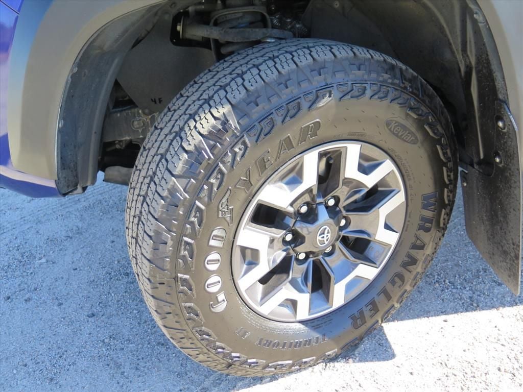 2022 Toyota Tacoma TRD Off-Road V6