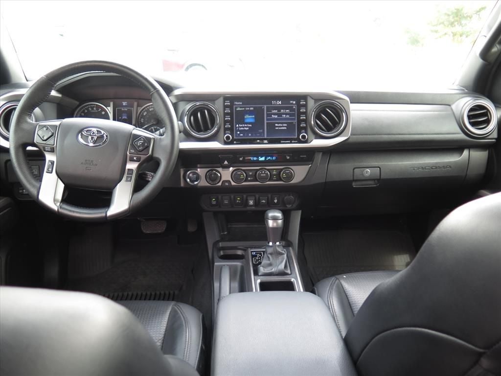 2022 Toyota Tacoma Limited V6