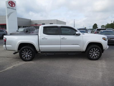 2022 Toyota Tacoma Limited V6