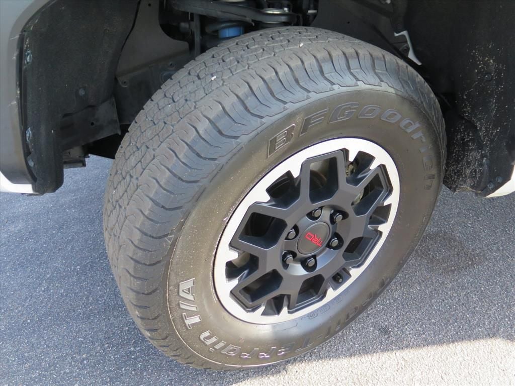 2024 Toyota Tacoma TRD Off-Road