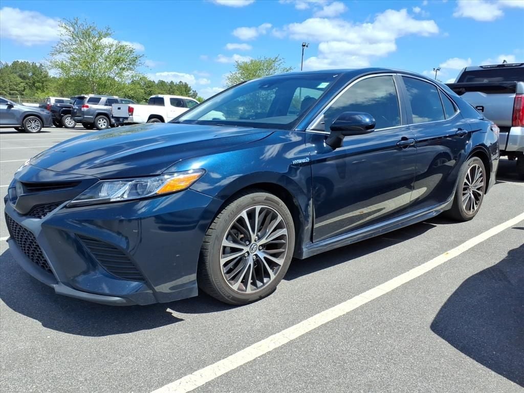 2018 Toyota Camry Hybrid SE