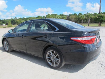 2017 Toyota Camry SE