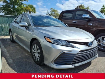 2022 Toyota Camry Hybrid LE