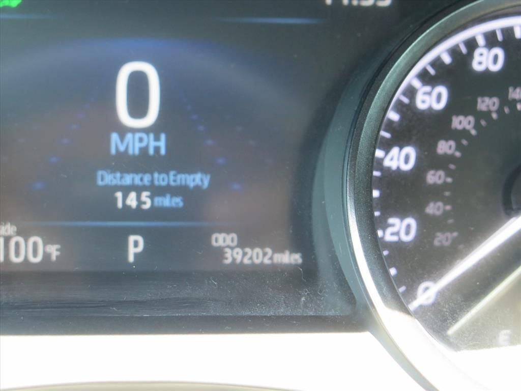 2022 Toyota Camry Hybrid XSE