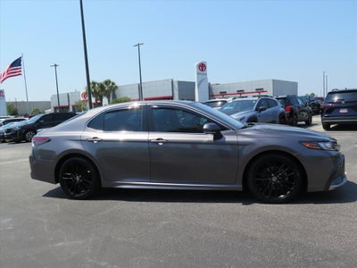 2022 Toyota Camry Hybrid XSE