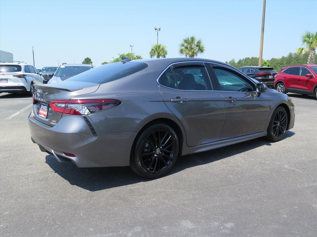 2022 Toyota Camry Hybrid XSE