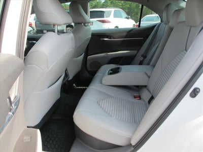 2024 Toyota Camry Hybrid SE