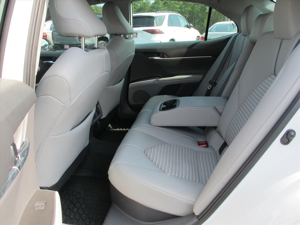 2024 Toyota Camry Hybrid SE