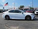2024 Toyota Camry Hybrid SE