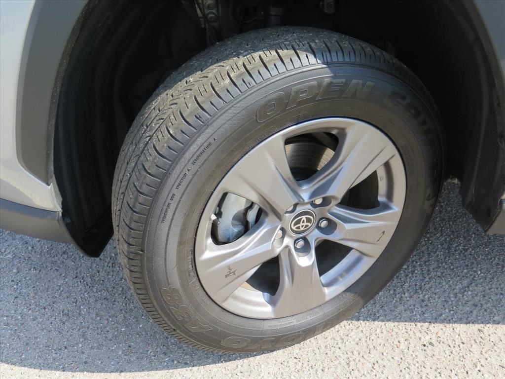 2024 Toyota RAV4 Hybrid LE