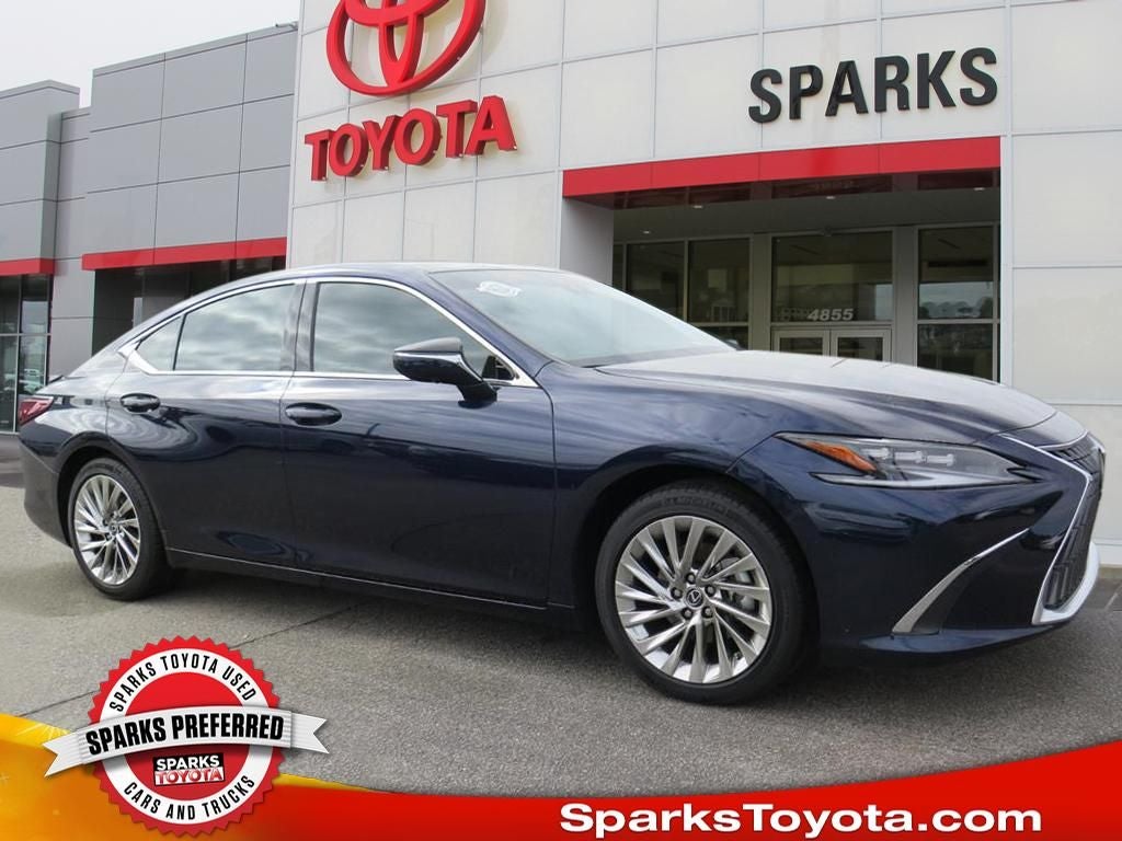 2023 Lexus ES 300h Ultra Luxury