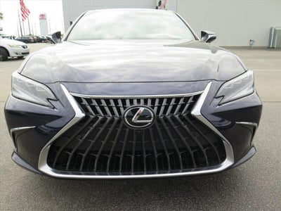 2023 Lexus ES 300h Ultra Luxury
