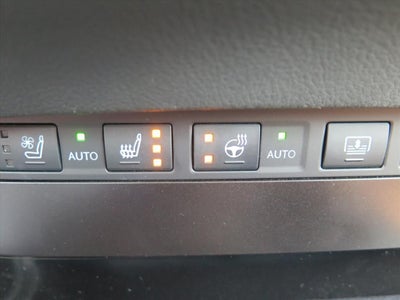 2023 Lexus ES 300h Ultra Luxury