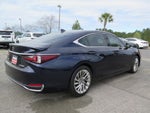 2023 Lexus ES 300h Ultra Luxury