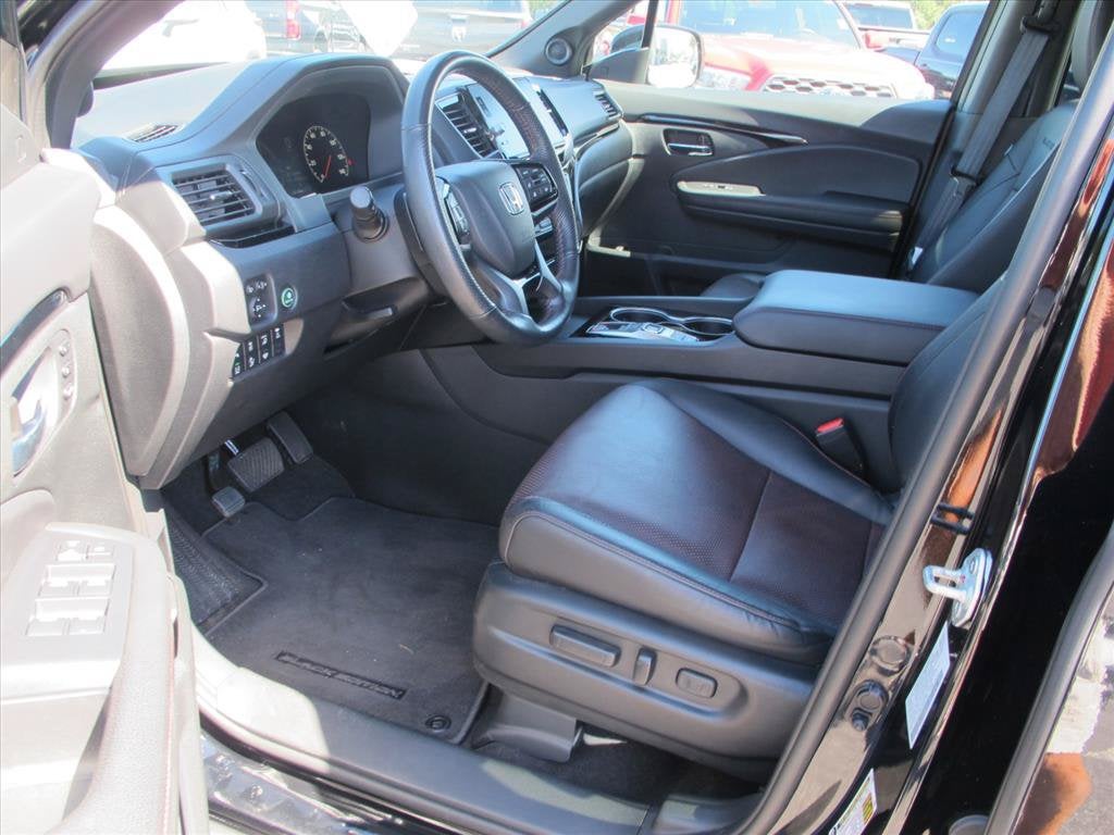 2025 Honda Ridgeline Black Edition