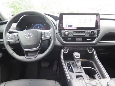 2025 Toyota Grand Highlander XLE