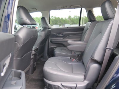 2025 Toyota Grand Highlander XLE