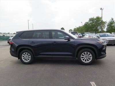 2025 Toyota Grand Highlander XLE