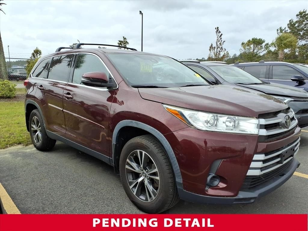 2019 Toyota Highlander LE