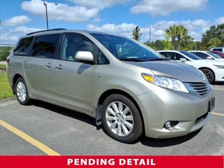 2017 Toyota Sienna XLE 7 Passenger