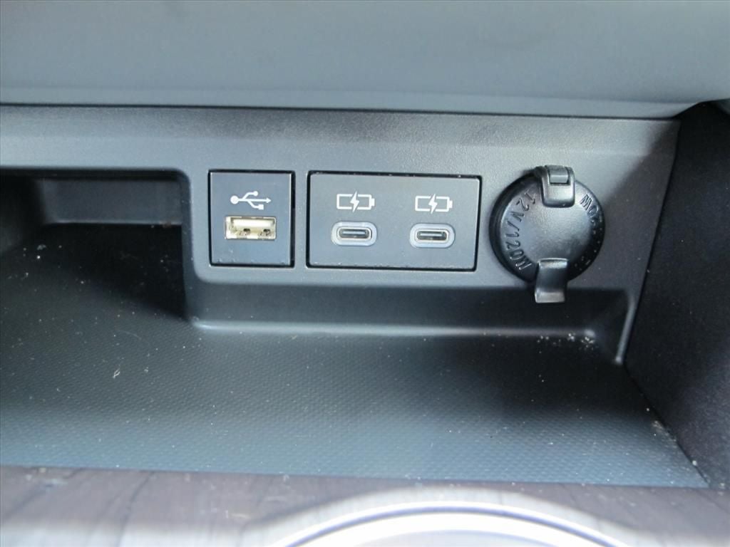 2024 Toyota Highlander Hybrid Platinum