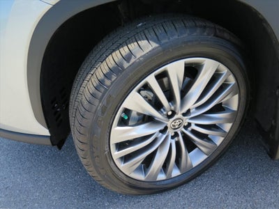 2021 Toyota Highlander Platinum